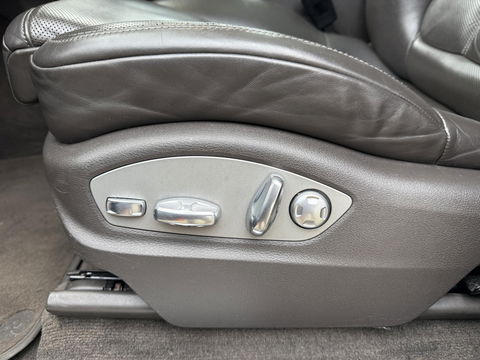 Porsche Macan 3.6 Turbo Pano l 21 INC l Luchtvering