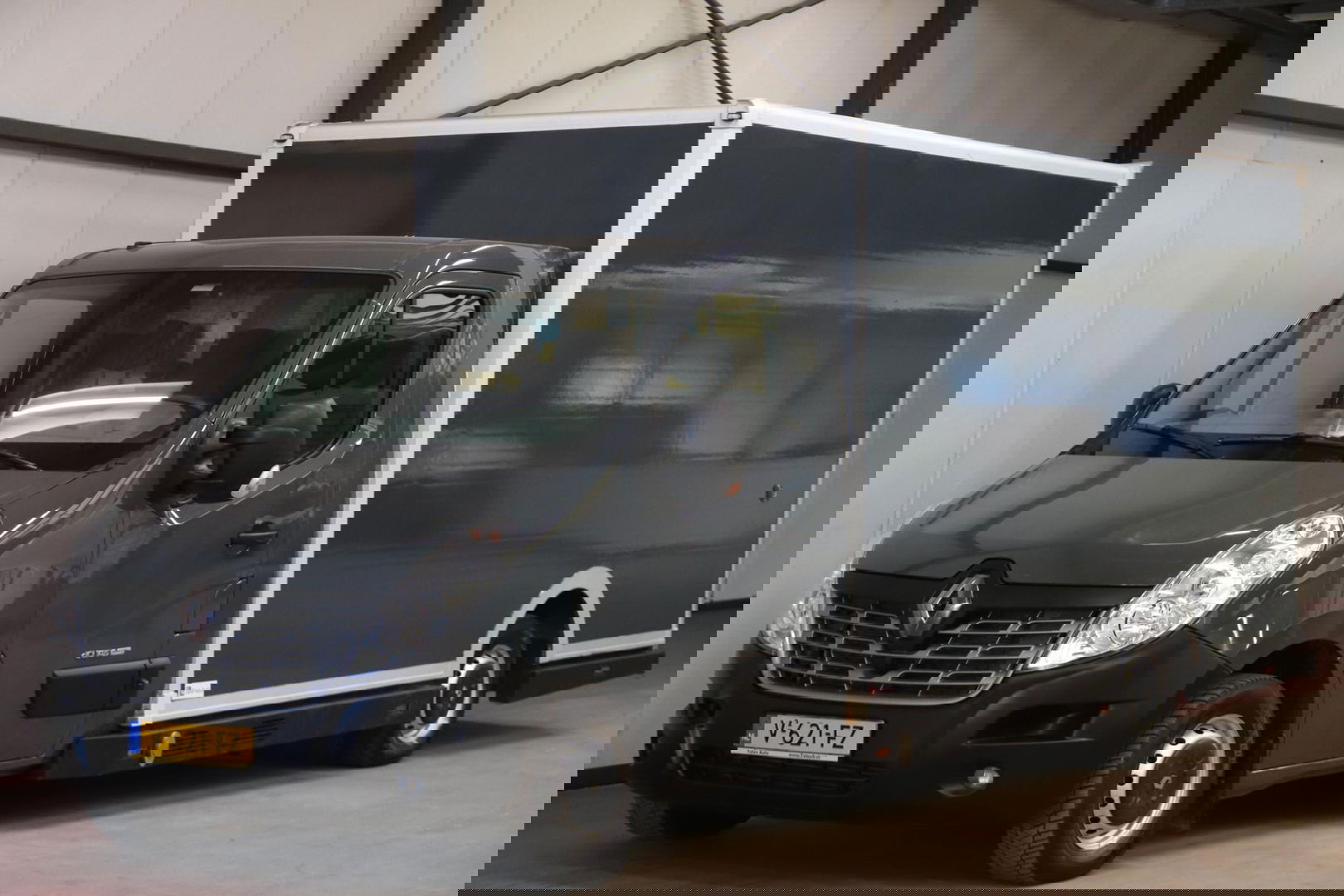 Renault Master 2.3 dCi 150 PK HANDGESCHAKELD LOWLINER VERKOOPWAGEN Lange Versie