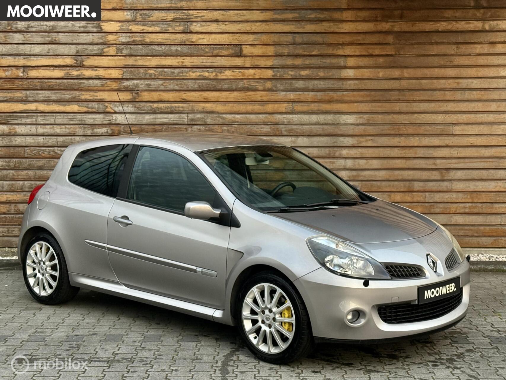 Renault Clio 2.0-16V RS 197 | Milltek | Origineel NL