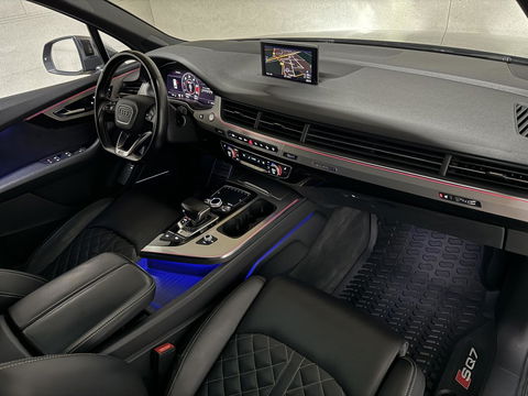 Audi SQ7 4.0 TDI V8T Quattro Pano RS-Seats HUD 360° Bose Luchtv.