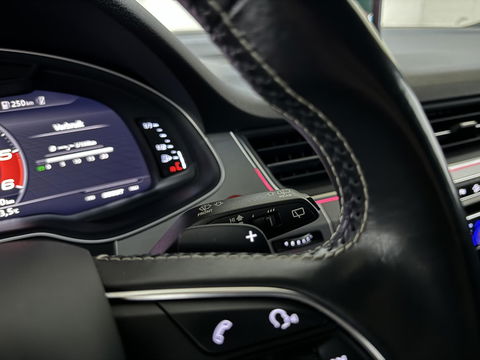 Audi SQ7 4.0 TDI V8T Quattro Pano RS-Seats HUD 360° Bose Luchtv.
