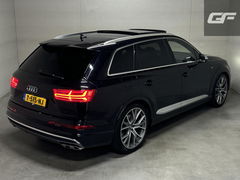 Audi SQ7 4.0 TDI V8T Quattro Pano RS-Seats HUD 360° Bose Luchtv.