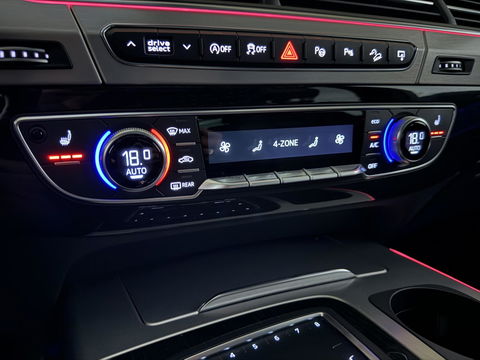 Audi SQ7 4.0 TDI V8T Quattro Pano RS-Seats HUD 360° Bose Luchtv.