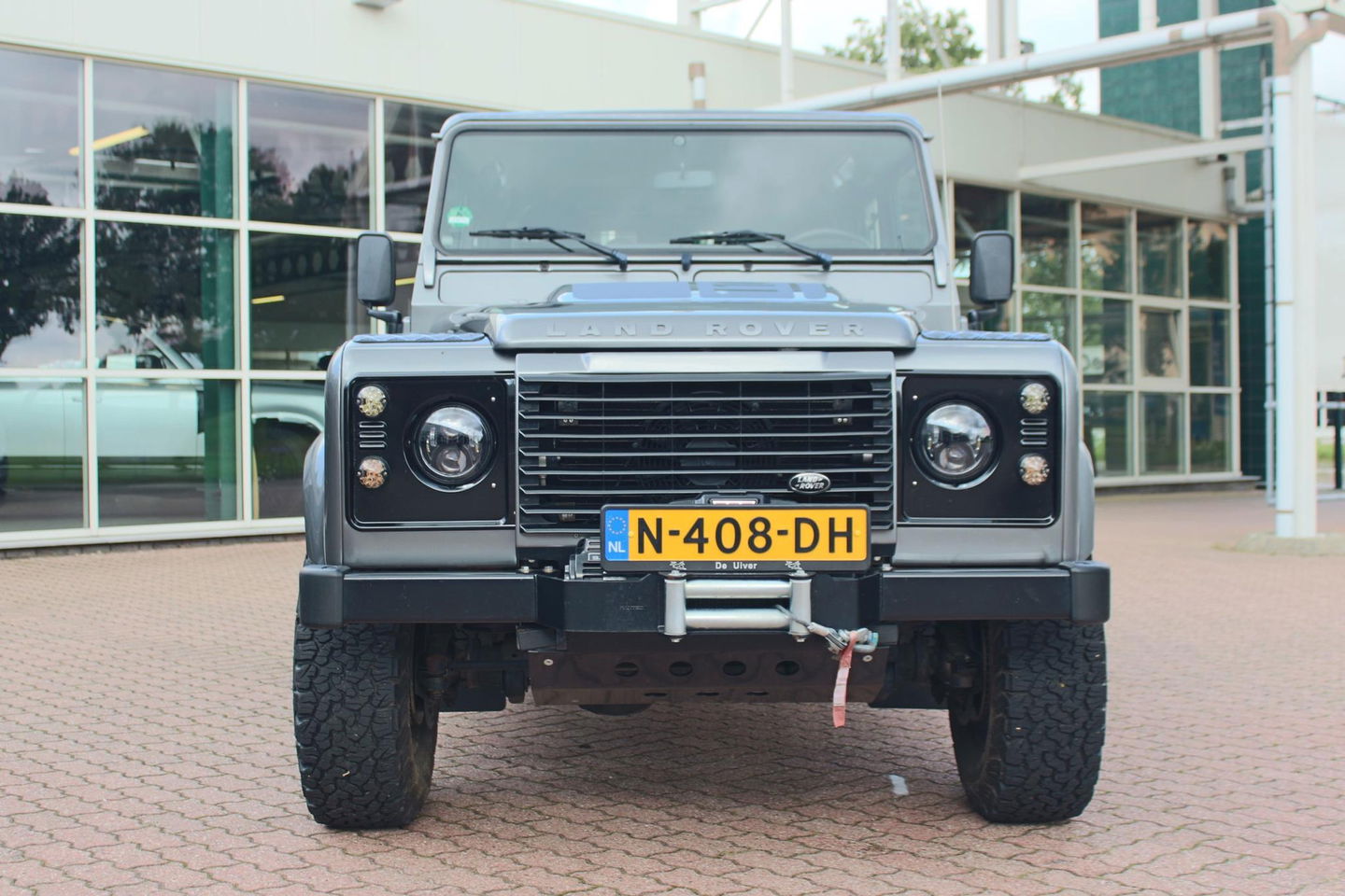 Land Rover Defender 2.4 TD 110 SW XTech „De Uiver" Special 7-Persoons 165 Pk 440 Nm + Cruise Control