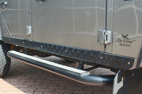 Land Rover Defender 2.4 TD 110 SW XTech „De Uiver" Special 7-Persoons 165 Pk 440 Nm + Cruise Control