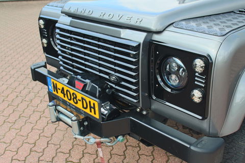 Land Rover Defender 2.4 TD 110 SW XTech „De Uiver" Special 7-Persoons 165 Pk 440 Nm + Cruise Control