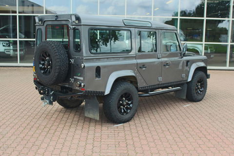 Land Rover Defender 2.4 TD 110 SW XTech „De Uiver" Special 7-Persoons 165 Pk 440 Nm + Cruise Control