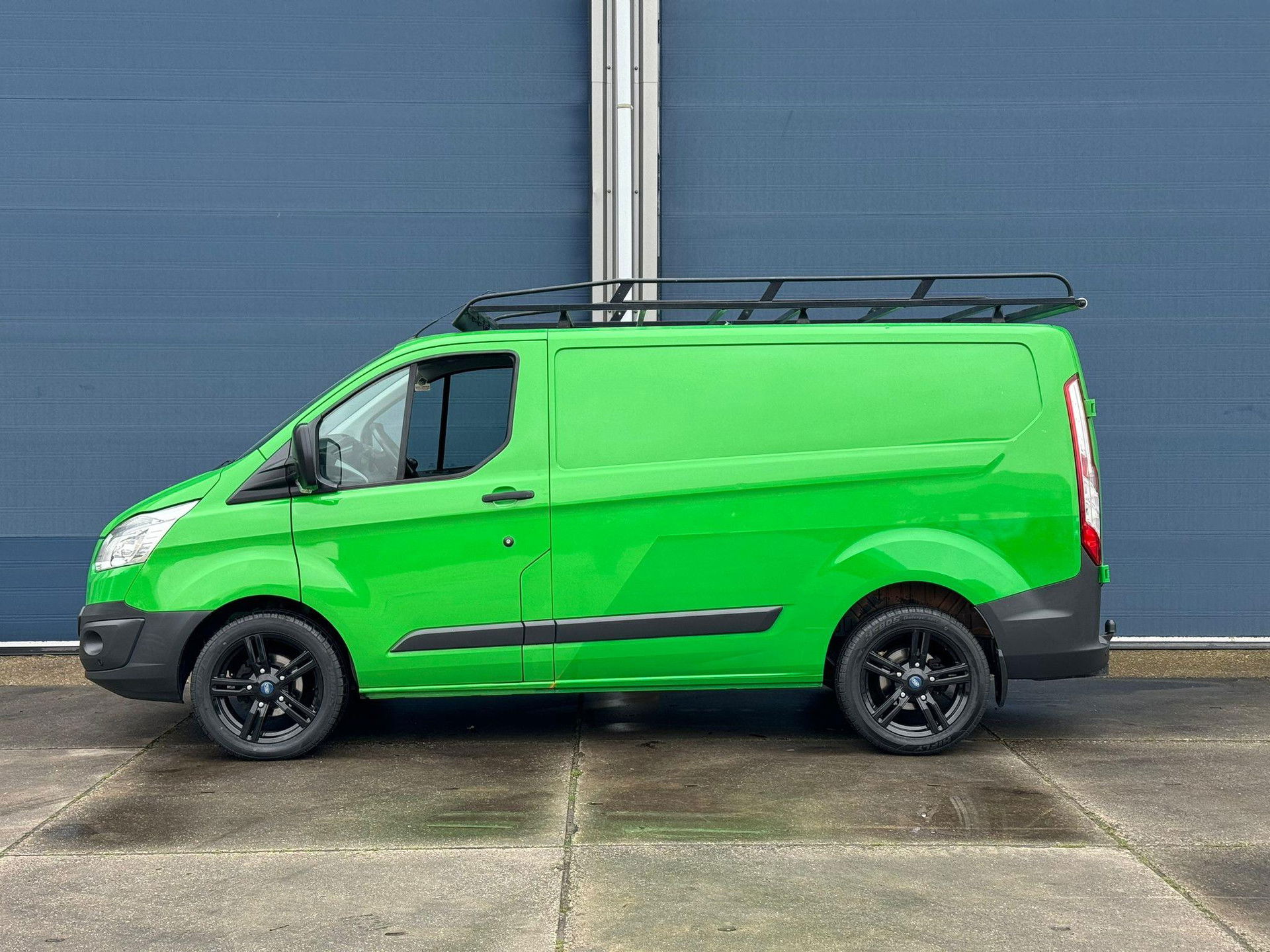 Ford Transit Custom 270 2.0 TDCI L1H1 Trend AIRCO / CRUISE CONTROLE / NAVI / EURO 6 / IMPERIAL