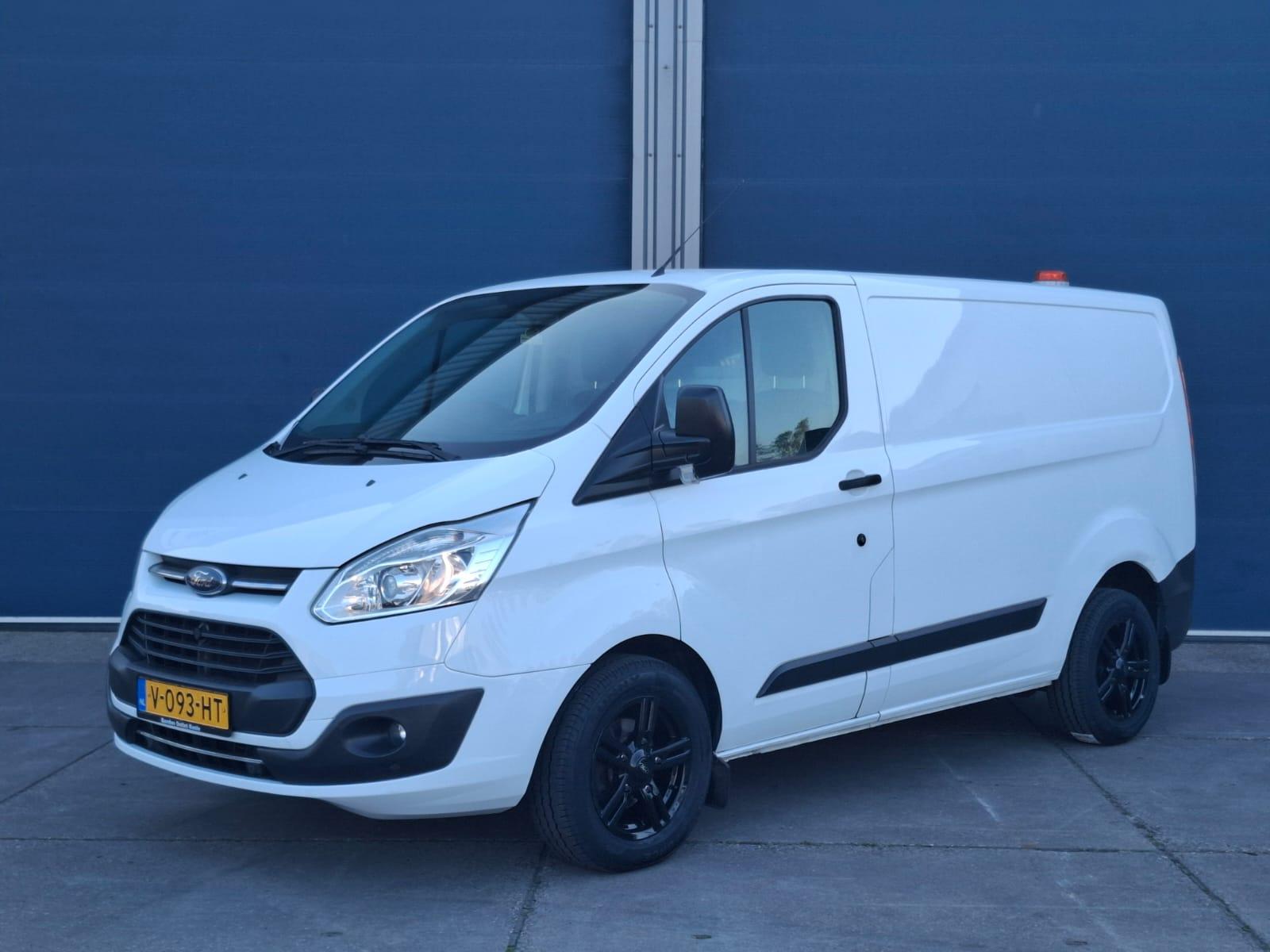 Ford Transit Custom 290 2.0 TDCI L1H1 Trend AIRCO / CRUISE CONTROLE / 3 ZITS / EURO 6