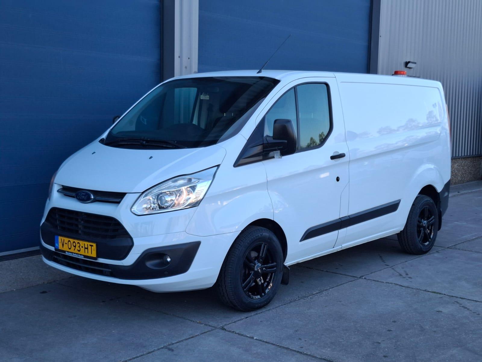 Ford Transit Custom 290 2.0 TDCI L1H1 Trend AIRCO / CRUISE CONTROLE / 3 ZITS / EURO 6