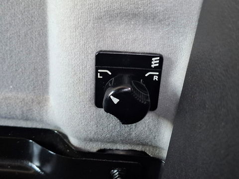 Ford Transit Custom 290 2.0 TDCI L1H1 Trend AIRCO / CRUISE CONTROLE / 3 ZITS / EURO 6
