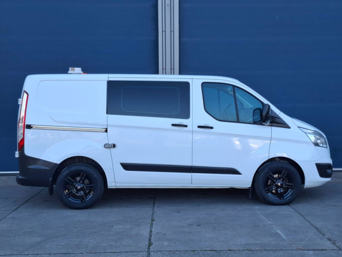 Ford Transit Custom 290 2.0 TDCI L1H1 Trend AIRCO / CRUISE CONTROLE / 3 ZITS / EURO 6