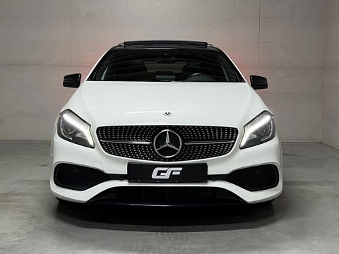 Mercedes-Benz A-Klasse 200 AMG Night Pano Navi Cruise Camera NAP