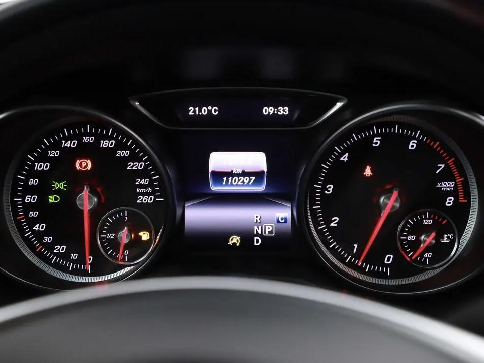 Mercedes-Benz A-Klasse 200 AMG Night Pano Navi Cruise Camera NAP
