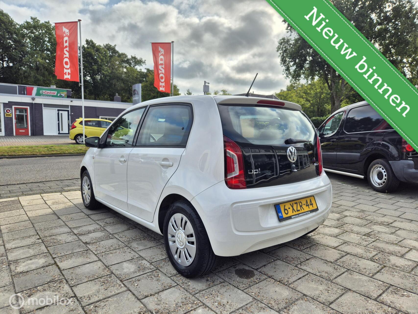 Volkswagen up! 1.0 move up! BlueMotion
