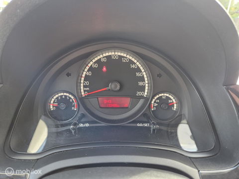 Volkswagen up! 1.0 move up! BlueMotion