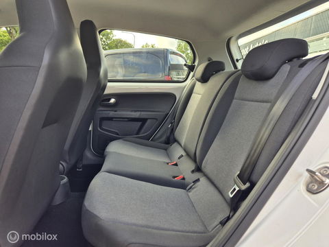 Volkswagen up! 1.0 move up! BlueMotion