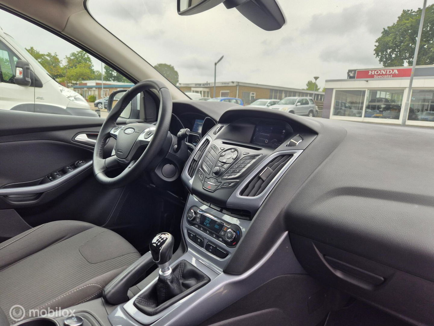 Ford Focus Wagon 1.0 EcoBoost Titanium, Nieuwe D-Riem, Trekhaak