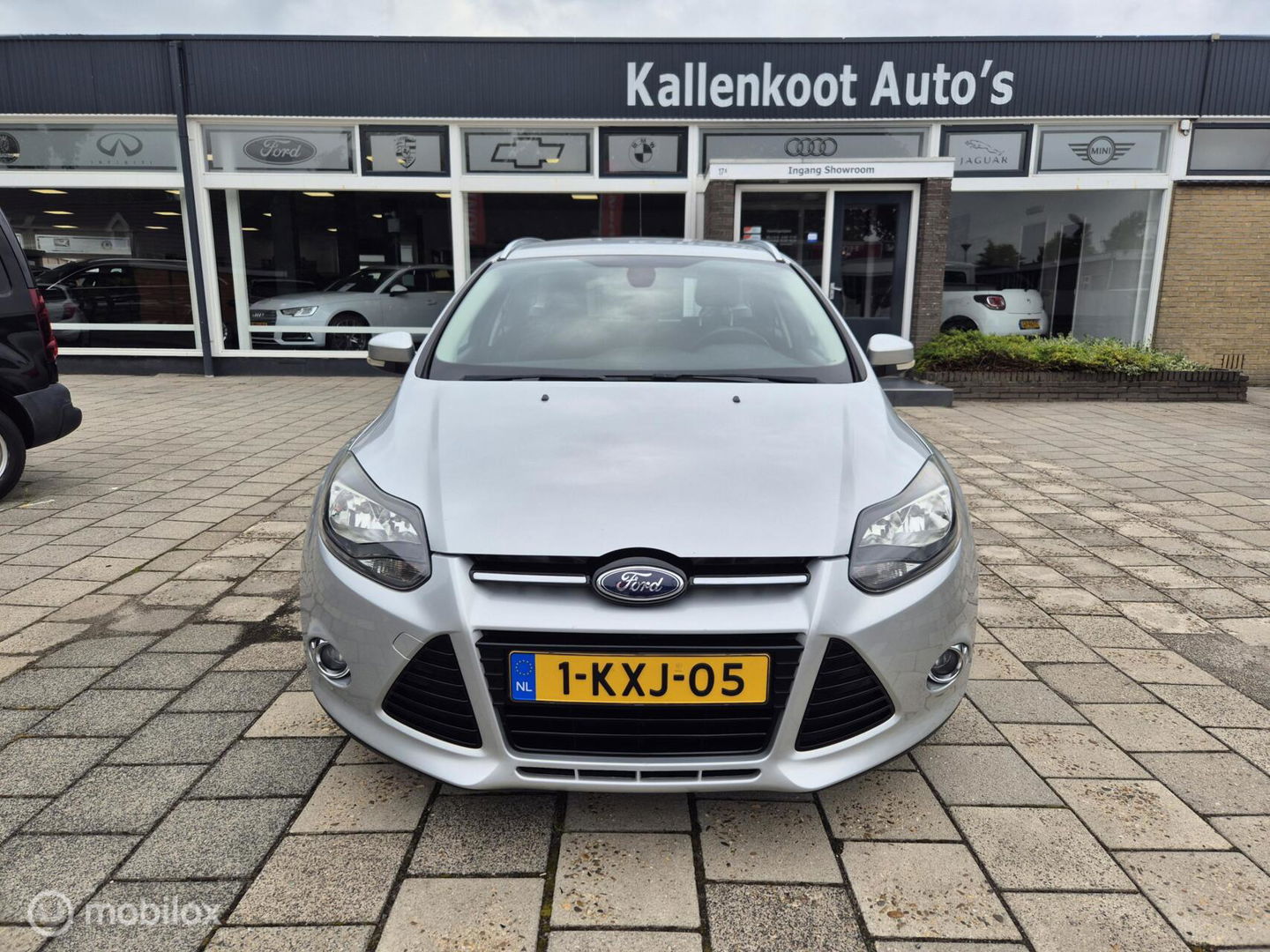 Ford Focus Wagon 1.0 EcoBoost Titanium, Nieuwe D-Riem, Trekhaak