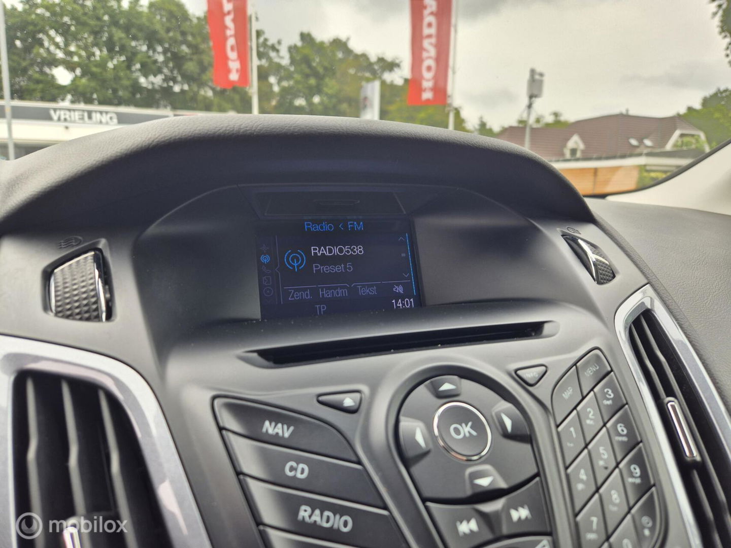 Ford Focus Wagon 1.0 EcoBoost Titanium, Nieuwe D-Riem, Trekhaak