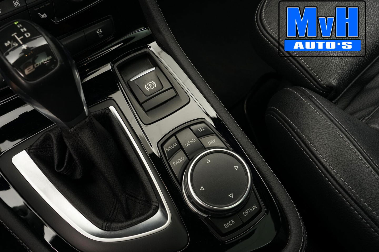 BMW 2 Serie Active Tourer 225xe Centennial High Executive|PANO