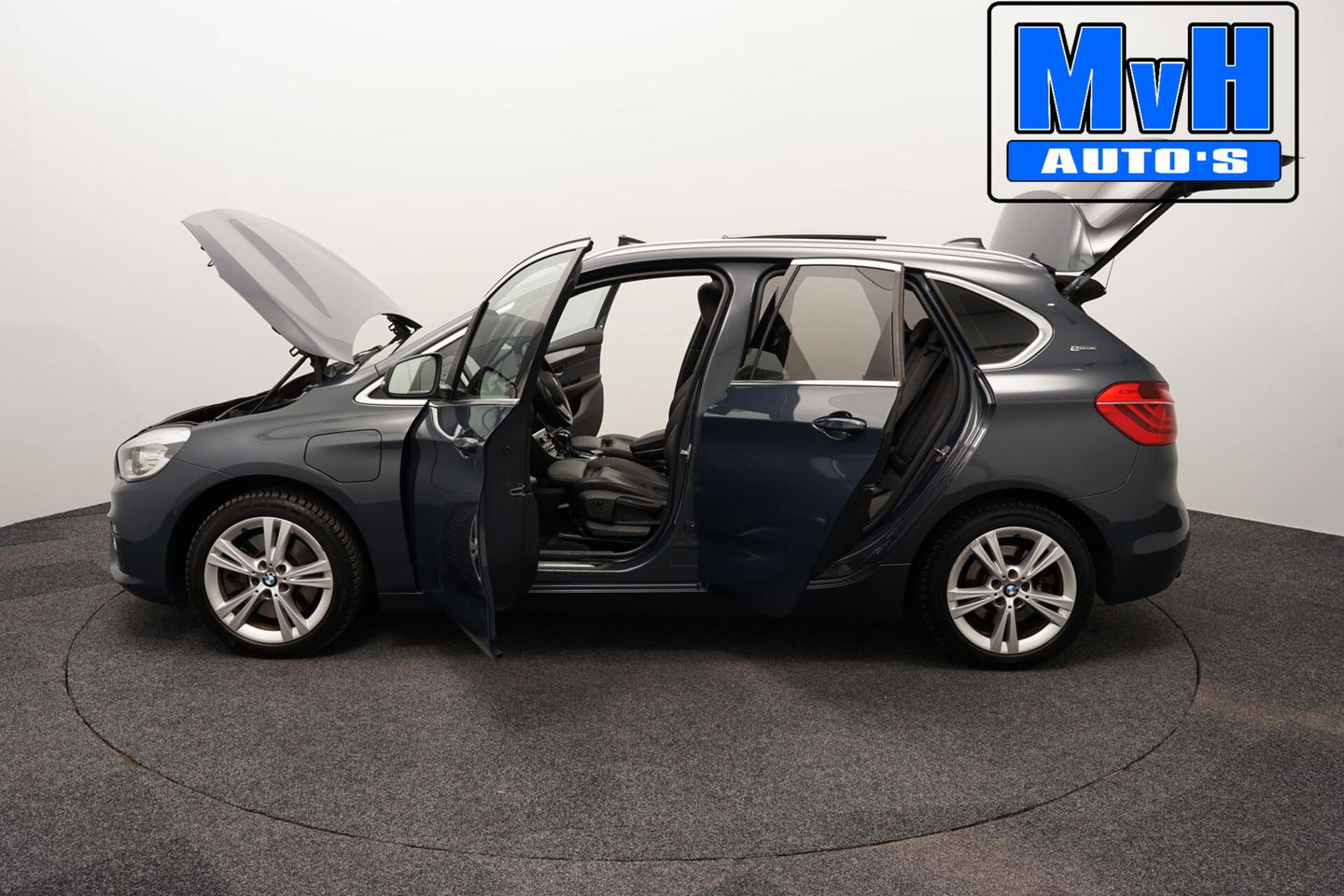 BMW 2 Serie Active Tourer 225xe Centennial High Executive|PANO