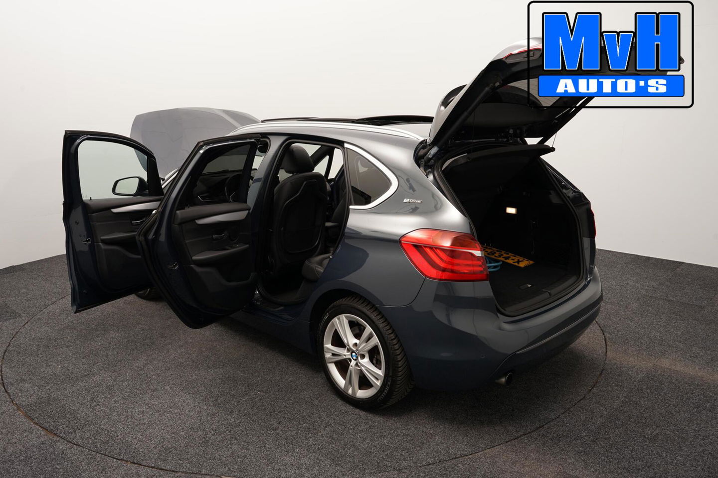 BMW 2 Serie Active Tourer 225xe Centennial High Executive|PANO