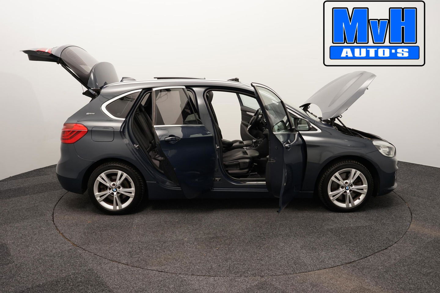 BMW 2 Serie Active Tourer 225xe Centennial High Executive|PANO