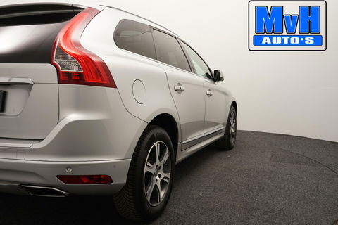Volvo XC60 2.0 D4 FWD Summum|LUXE!|PANO|XENON|TREKH|CAMERA