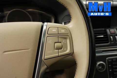 Volvo XC60 2.0 D4 FWD Summum|LUXE!|PANO|XENON|TREKH|CAMERA
