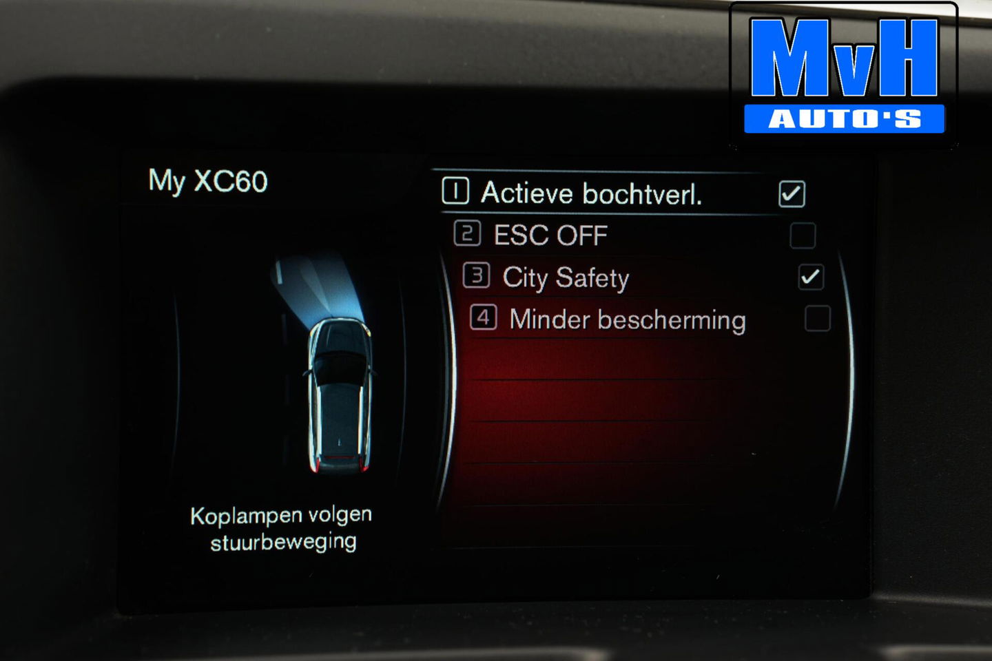 Volvo XC60 2.0 D4 FWD Summum|LUXE!|PANO|XENON|TREKH|CAMERA