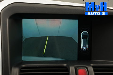 Volvo XC60 2.0 D4 FWD Summum|LUXE!|PANO|XENON|TREKH|CAMERA