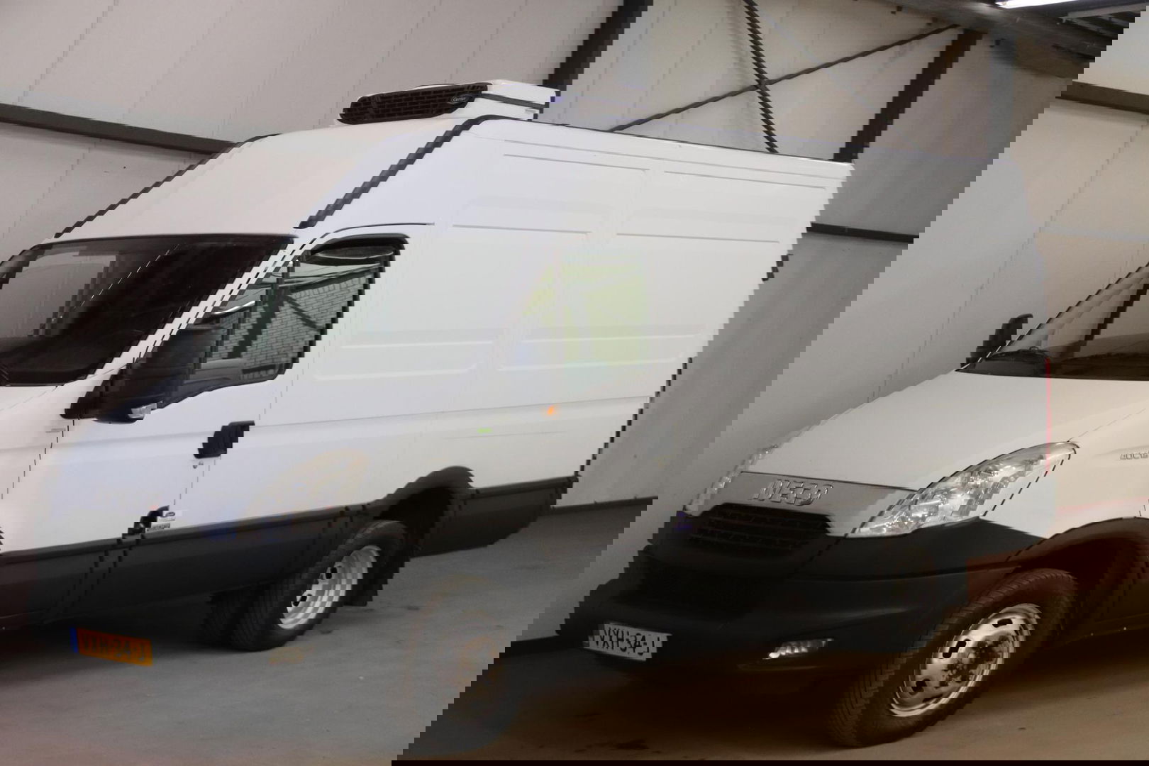 Iveco Daily 40C13V AUTOMAAT KOELWAGEN KOEL AUTO