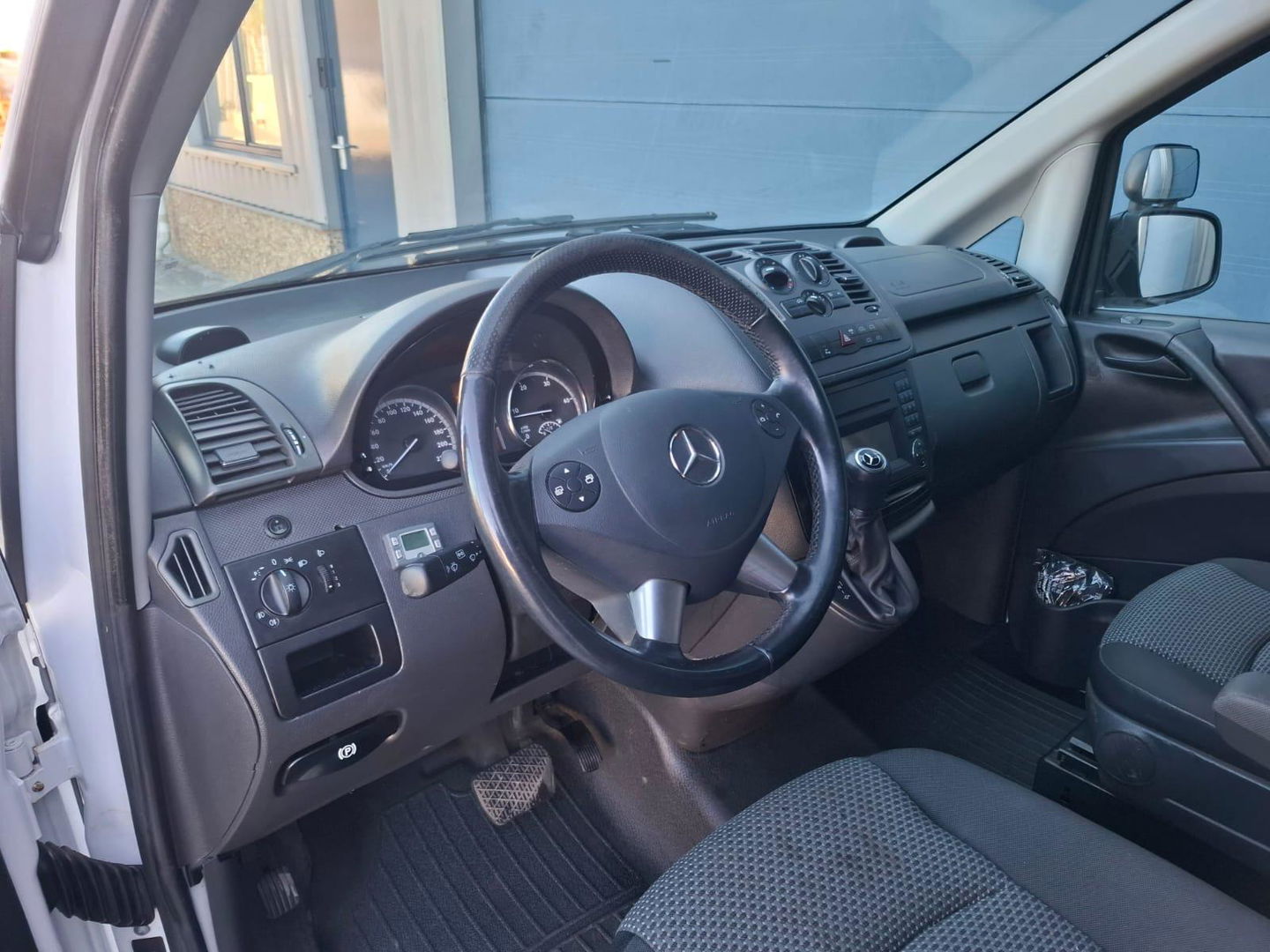 Mercedes-Benz Vito 113 CDI 320 Lang L2H2 / CRUISE CONTROLE / AIRCO / TREKHAAK /  PERFECT VOOR CAMPER