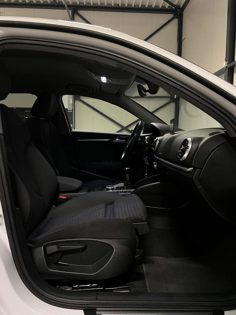 Audi A3 Sportback 1.0 TFSI Sport Virtual Climate PDC LED