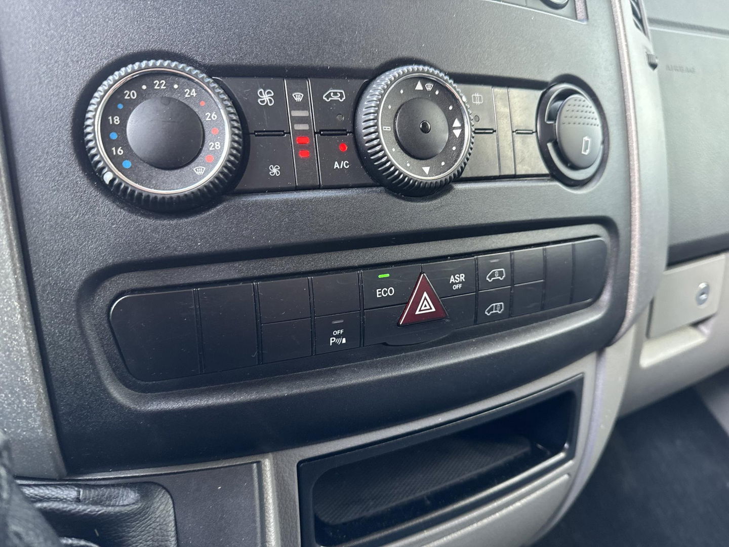Mercedes-Benz Sprinter 313 2.2 CDI 325 HD AIRCO / CRUISE CONTROLE / TREKHAAK / AUTOMAAT