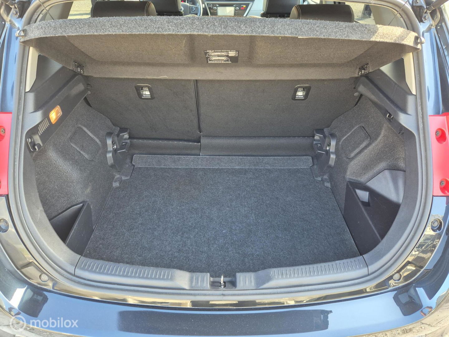 Toyota Auris 1.8 Hybrid Executive, Navi, Camera, Clima, 17''