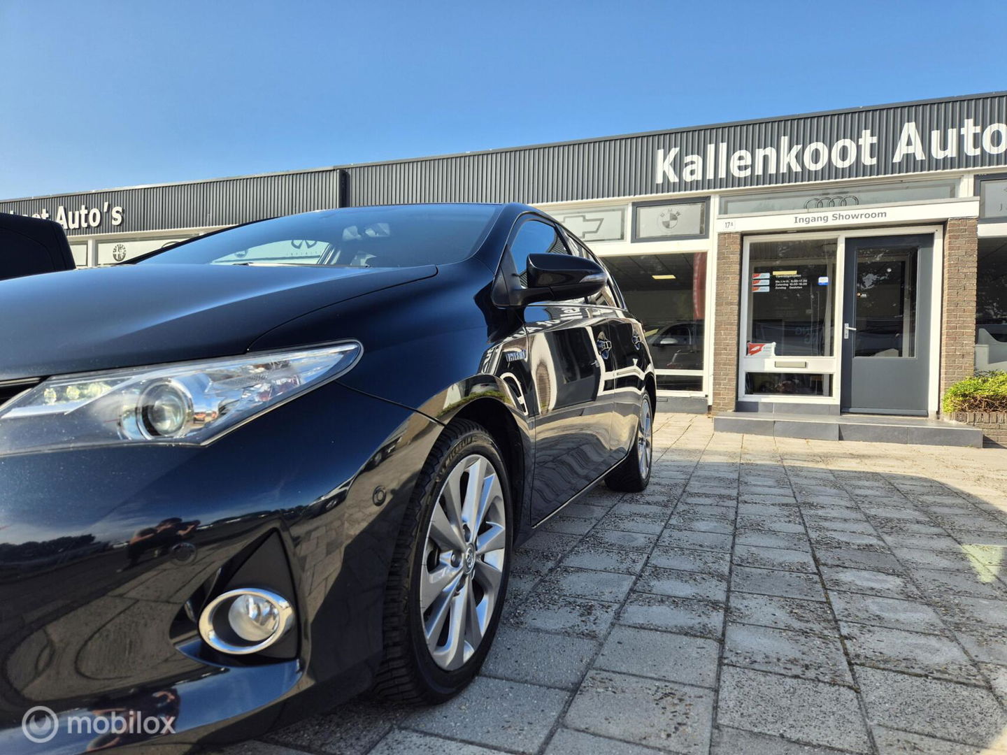 Toyota Auris 1.8 Hybrid Executive, Navi, Camera, Clima, 17''