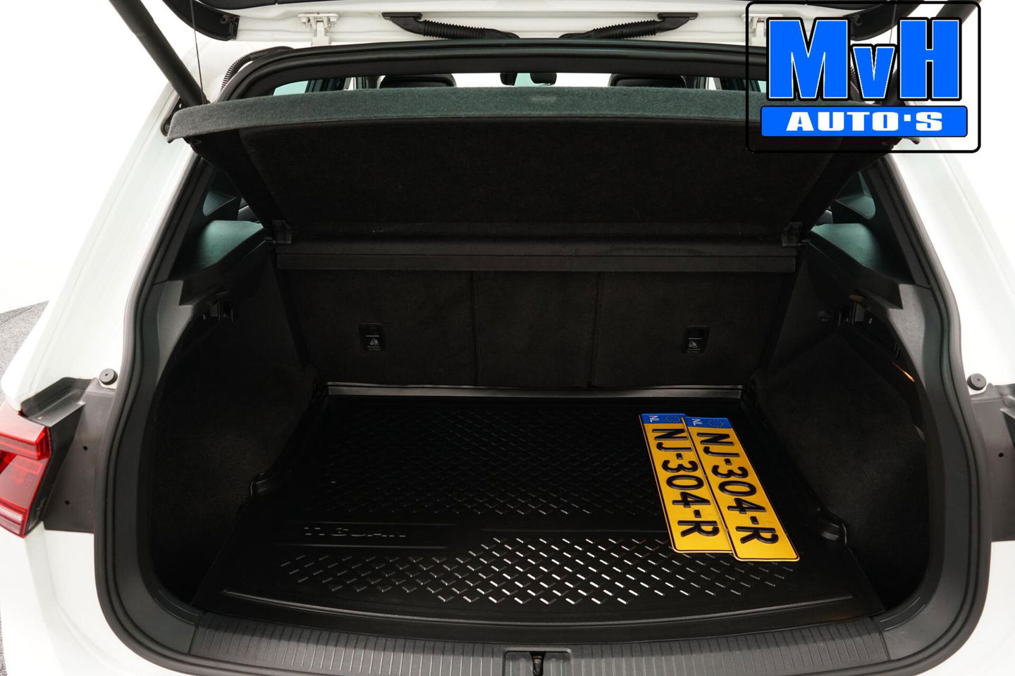 Volkswagen Tiguan 1.4 TSI ACT R-Line|180PK|PANO|VIRTUAL|CAMERA