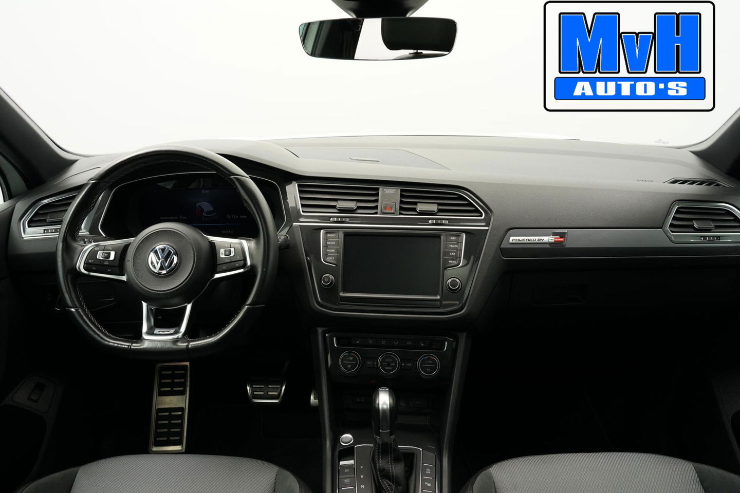 Volkswagen Tiguan 1.4 TSI ACT R-Line|180PK|PANO|VIRTUAL|CAMERA