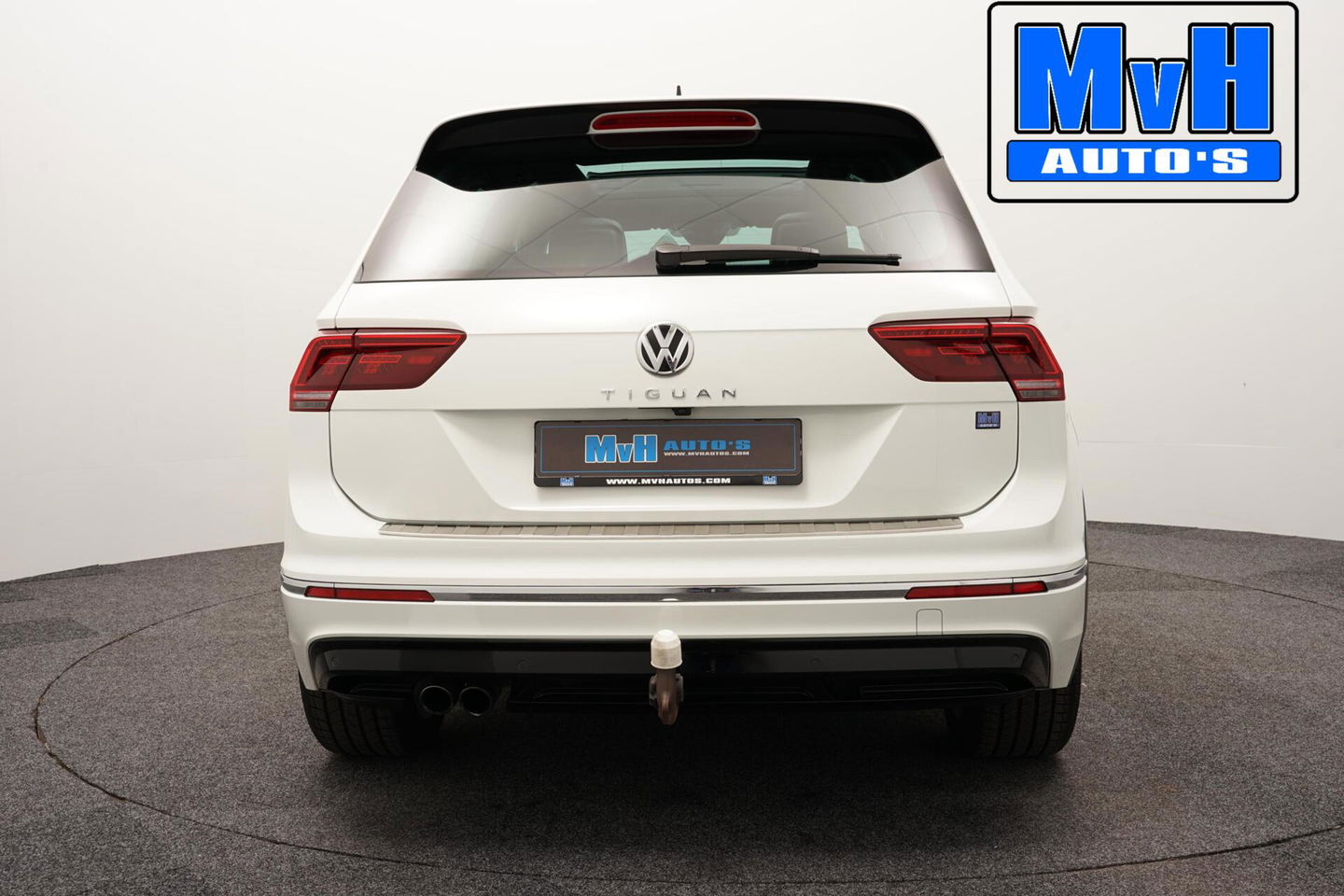 Volkswagen Tiguan 1.4 TSI ACT R-Line|180PK|PANO|VIRTUAL|CAMERA