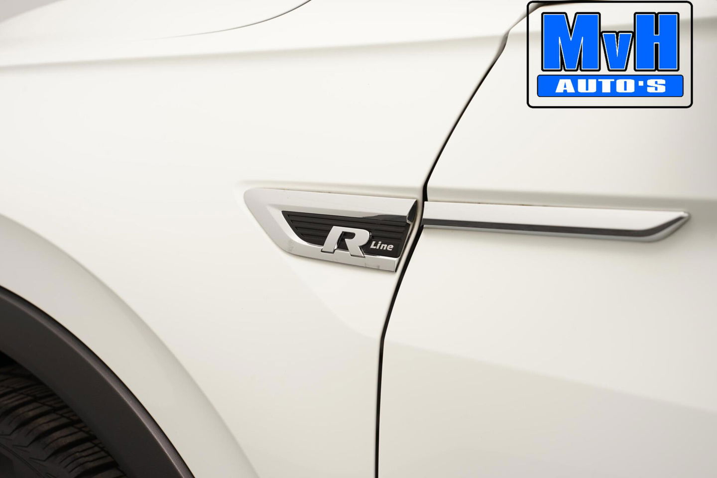 Volkswagen Tiguan 1.4 TSI ACT R-Line|180PK|PANO|VIRTUAL|CAMERA
