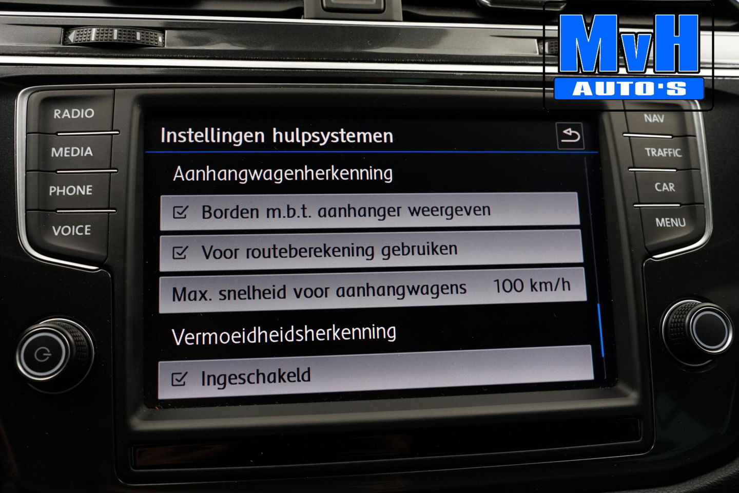 Volkswagen Tiguan 1.4 TSI ACT R-Line|180PK|PANO|VIRTUAL|CAMERA