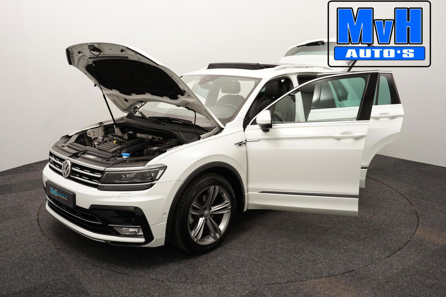 Volkswagen Tiguan 1.4 TSI ACT R-Line|180PK|PANO|VIRTUAL|CAMERA
