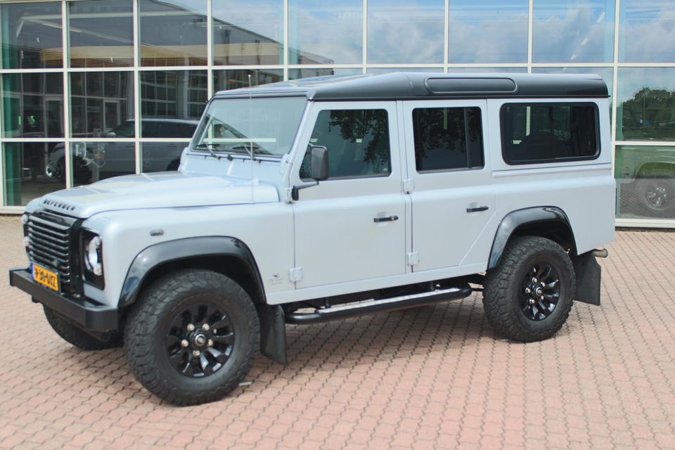 Land Rover Defender De Uiver Special 2.2 D SW 110" Eastnor De Uiver Special 7-seater