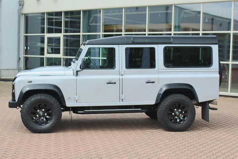Land Rover Defender De Uiver Special 2.2 D SW 110" Eastnor De Uiver Special 7-seater