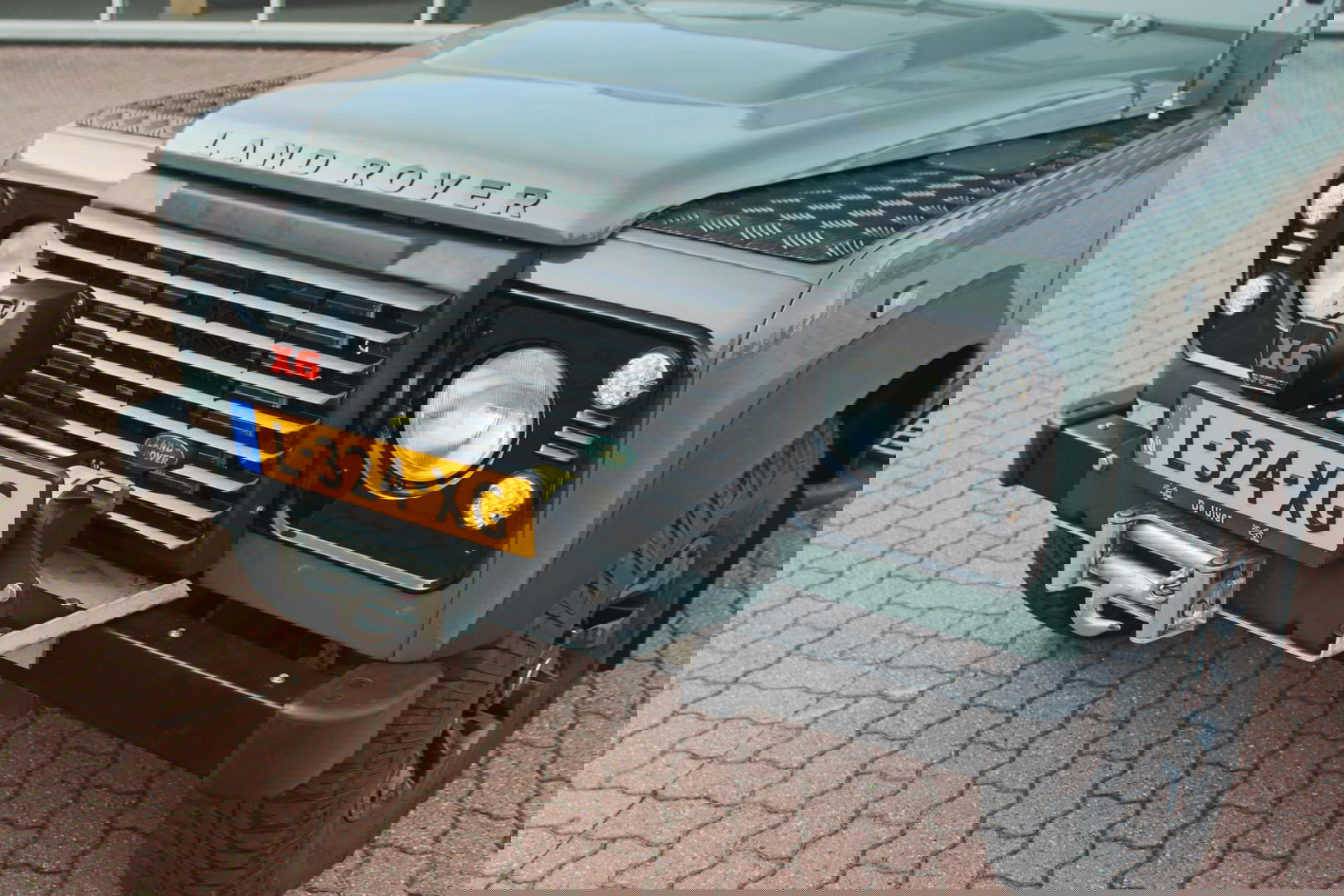 Land Rover Defender 2.4 TD 90 SW De Uiver Special + Airconditioning incl. Full Opties