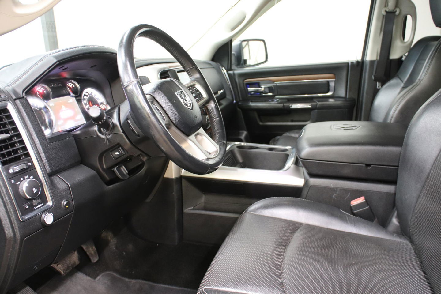Dodge Ram Pick-Up 1500 5.7 V8 crew cab 6.4 MET LPG INSTALLATIE