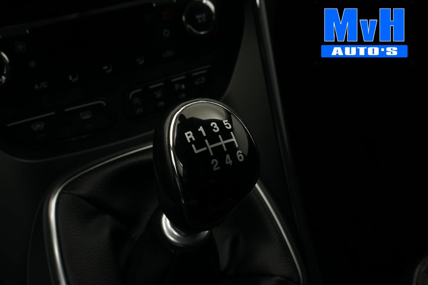 Ford Kuga 1.6 Titanium|TREKH|STOELVERW|CAMERA|CRUISE|NAP|DAB