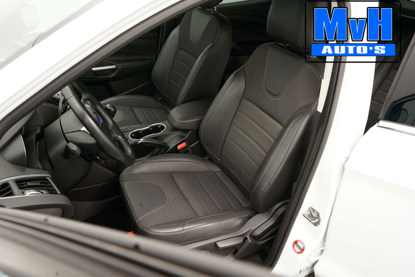 Ford Kuga 1.6 Titanium|TREKH|STOELVERW|CAMERA|CRUISE|NAP|DAB